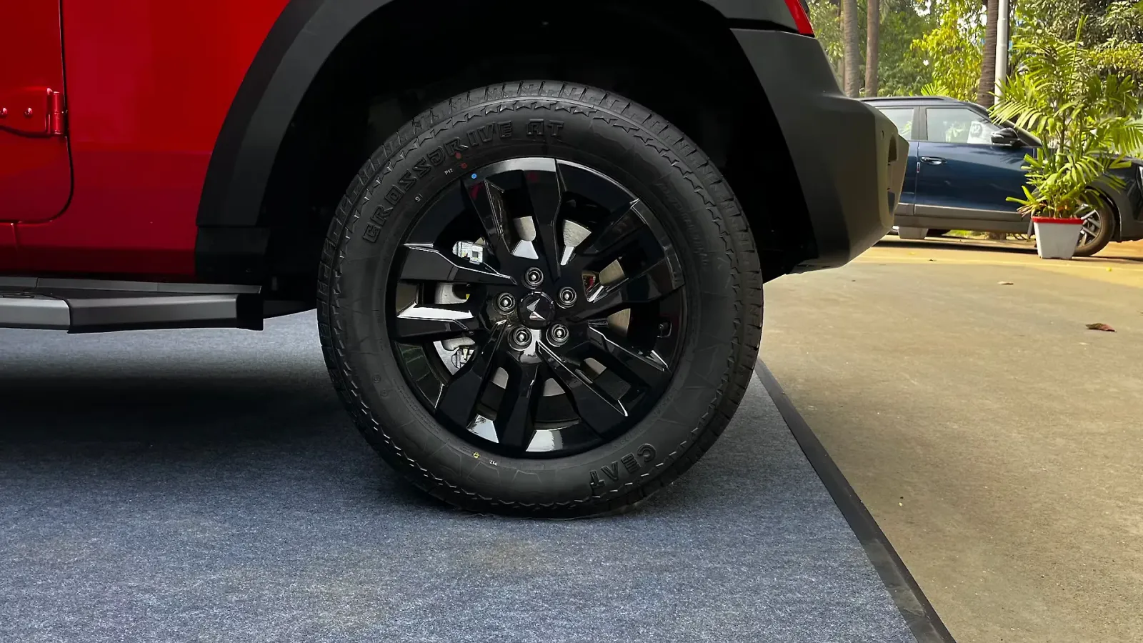 Thar Roxx, alloy wheel design