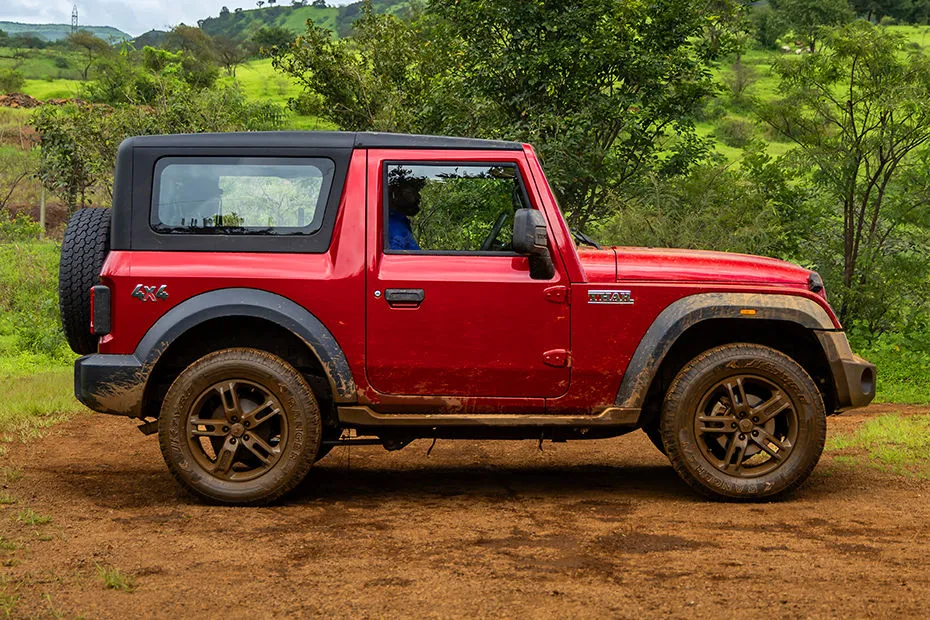 Thar, side profile