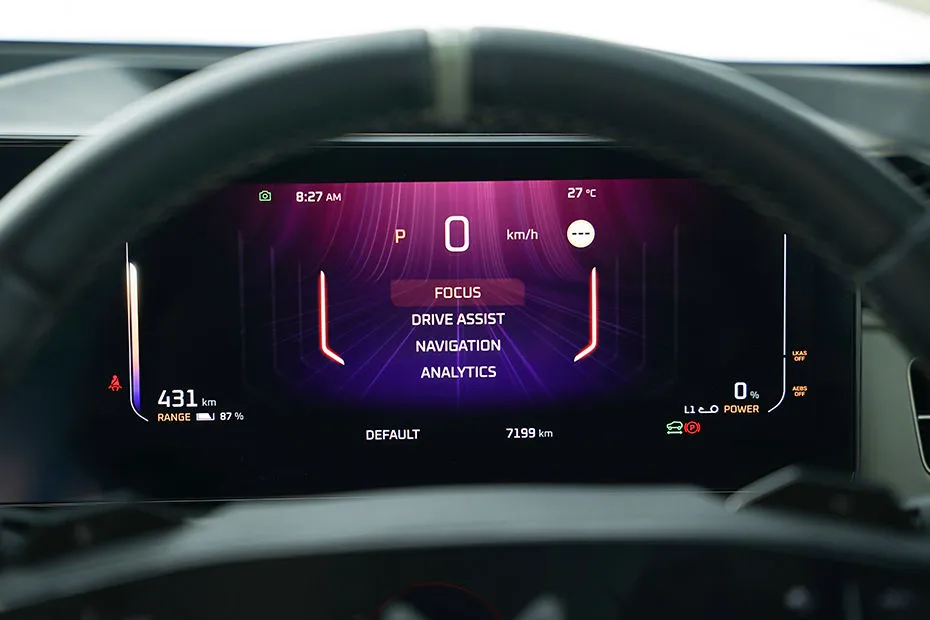 XEV 9e instrument cluster