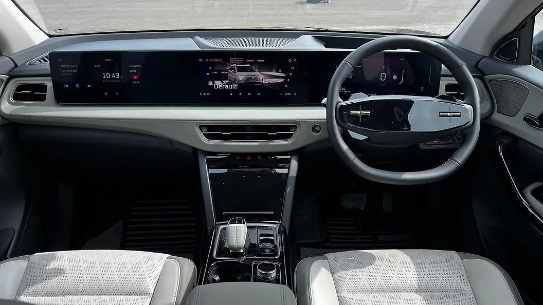 XEV 9S dashboard